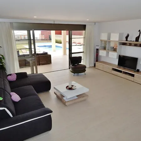 Villa VILLA LUXE MADROÑAL&POOL PRIVATE Heated *