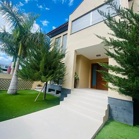 Villa VILLA LUXE MADROÑAL&POOL PRIVATE Heated *